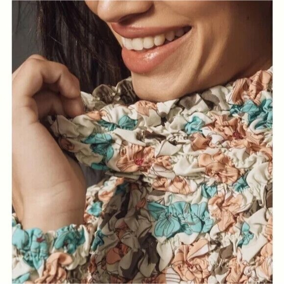 Dolan Printed Pebble Smocked Turtleneck Top M Pink Green Floral Stretch Pullover - Picture 4 of 16